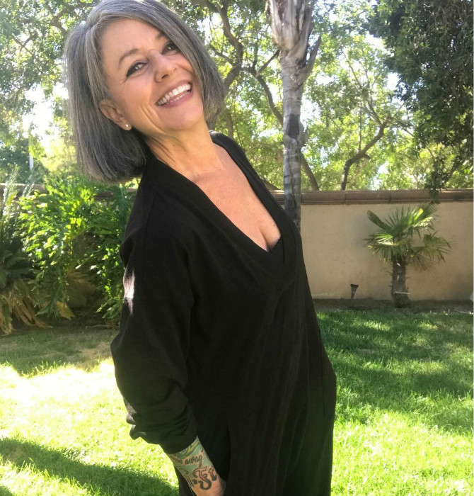 1610206687-8647-bQGkVYB6-tv2m