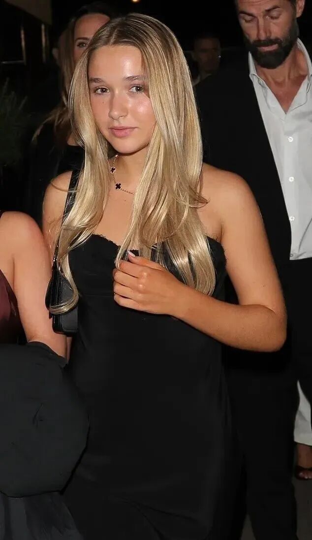 1760028965-4775-0nBsbm1ibmnzbYHLfLLyFxiaiaMw