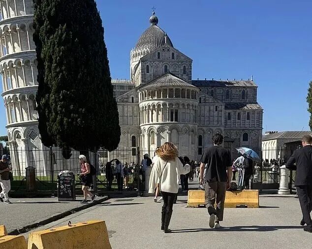 1760724459-1815-CIhxia4ibNnl75p6LdEaCg6jPUNg