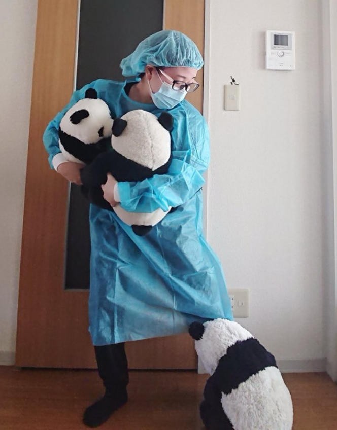 1762098774-6959-20251102