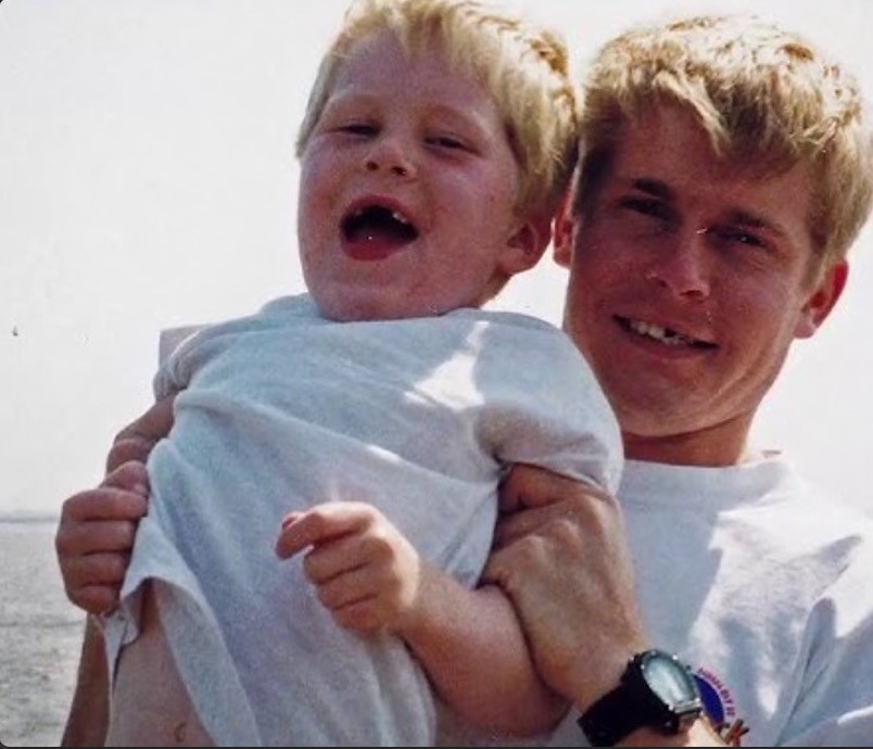 1767438172-1700-20251220